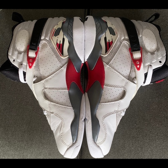 Jordan 8 “Bugs Bunny” GS Size 6 305368-103… - Picture 8 of 12